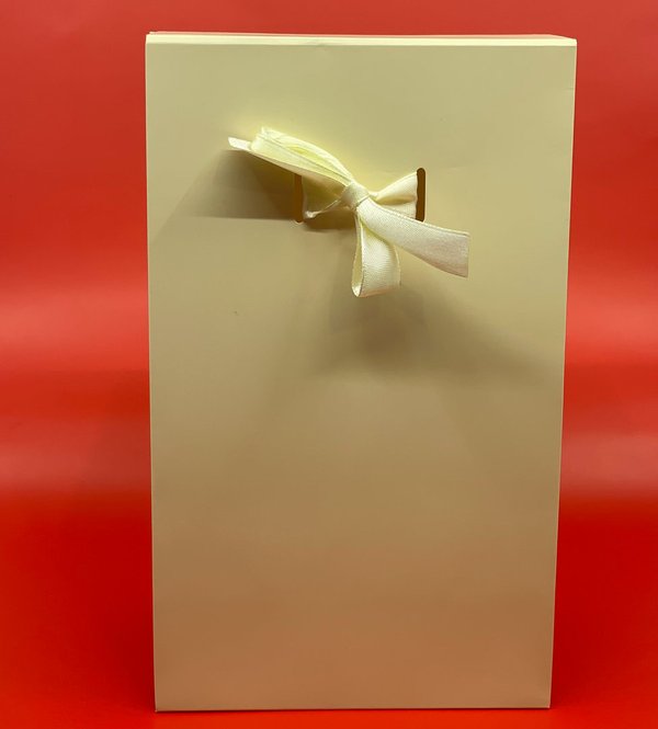 Geschenkverpackung mittel - creme - Gold - Satinband